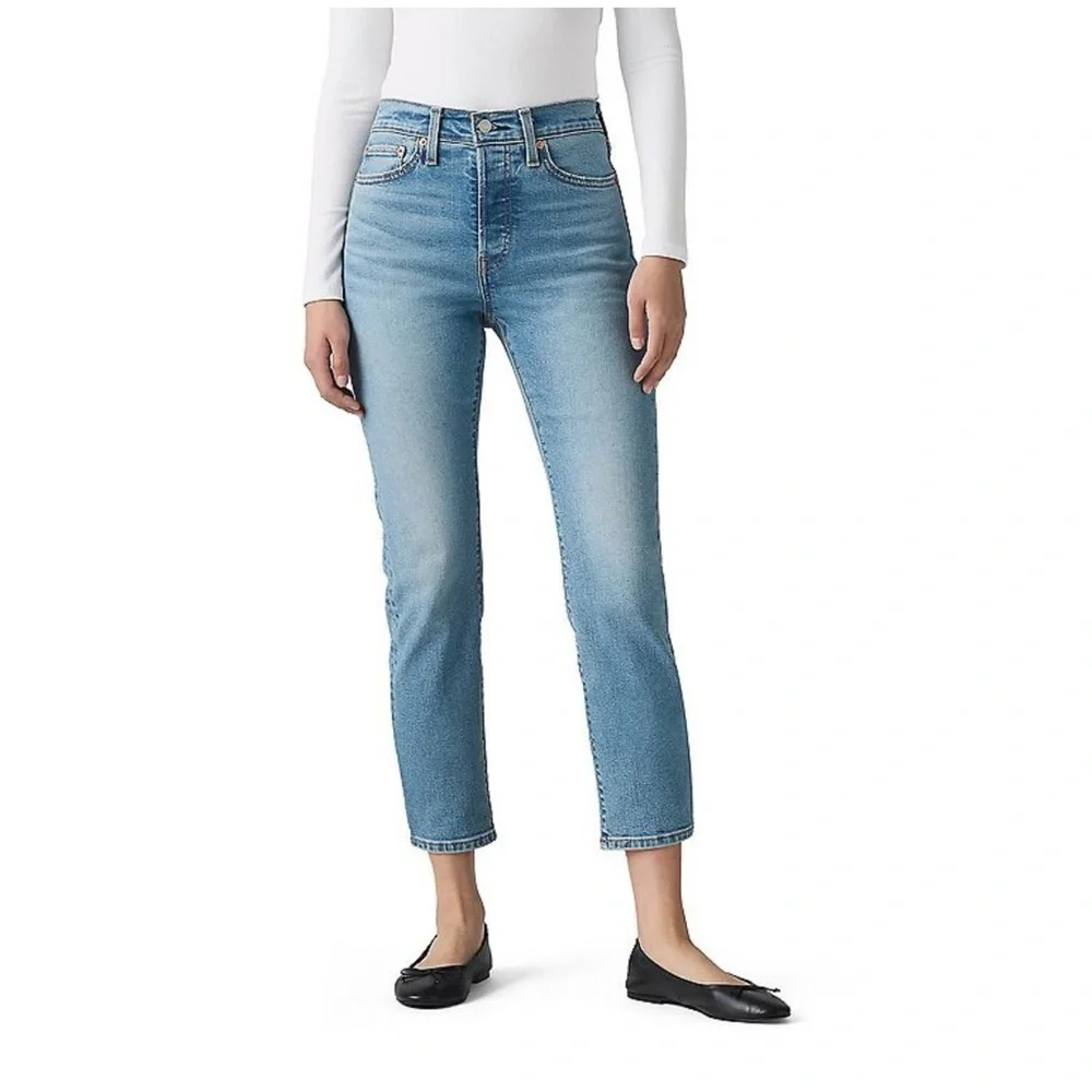Levi’s Wedgie Straight Ankle Jeans